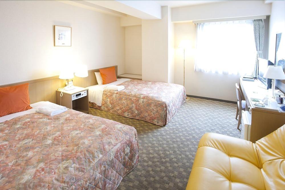 เพิร์ล โฮเต็ล คาไซ Hotel โตเกียว ภายนอก รูปภาพ