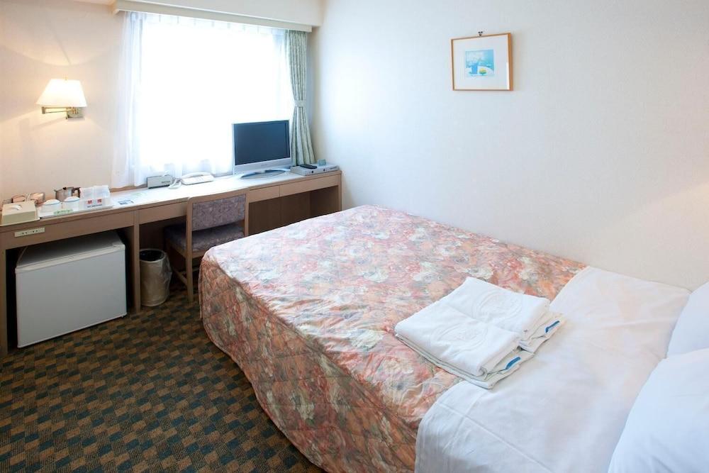 เพิร์ล โฮเต็ล คาไซ Hotel โตเกียว ภายนอก รูปภาพ