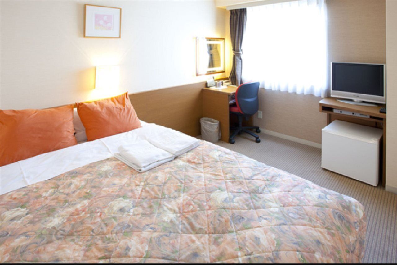 เพิร์ล โฮเต็ล คาไซ Hotel โตเกียว ภายนอก รูปภาพ